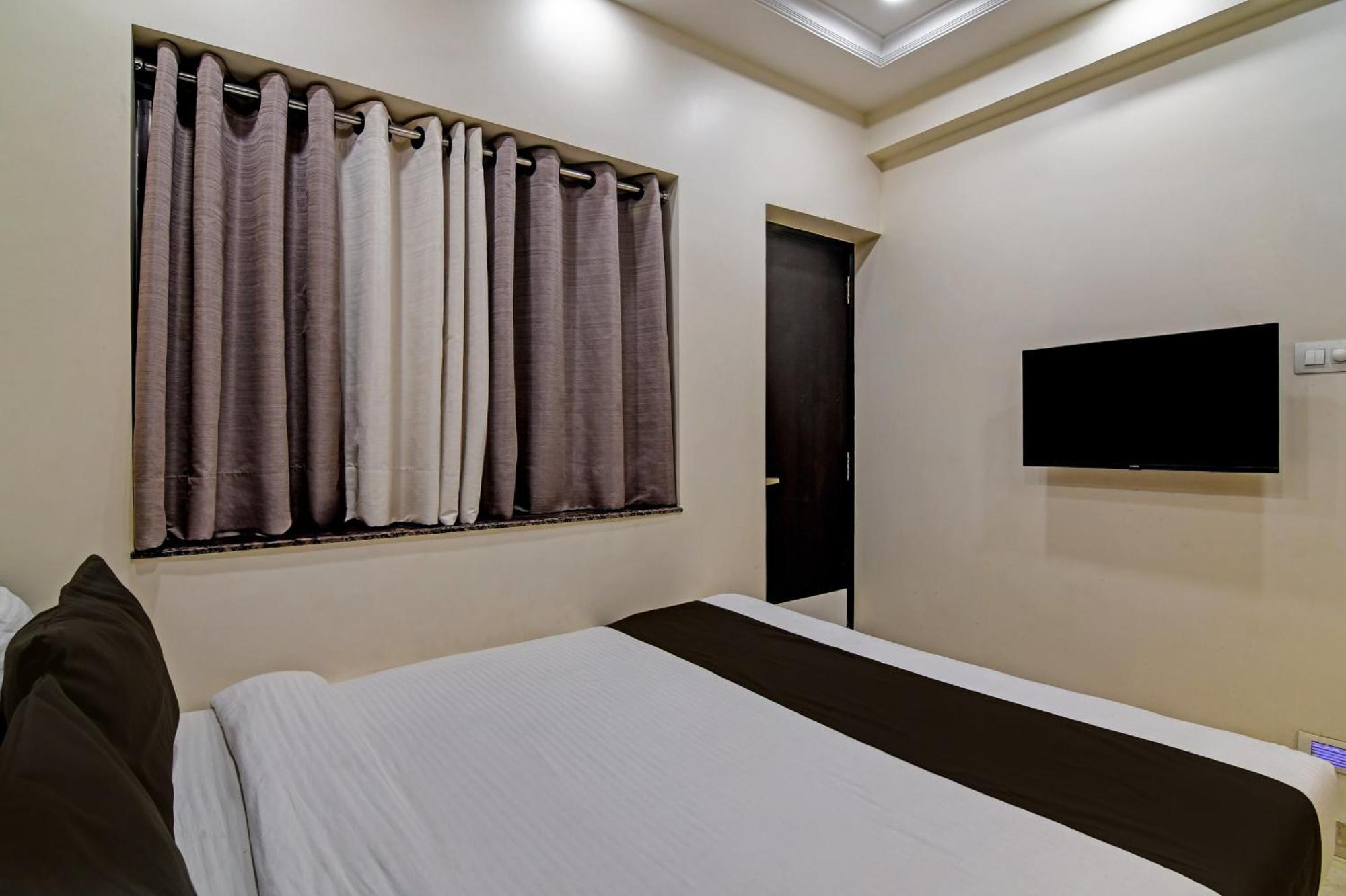 Hotel O Shivaalay Inn Near Newtown Bus Stand Kolkata Exterior photo