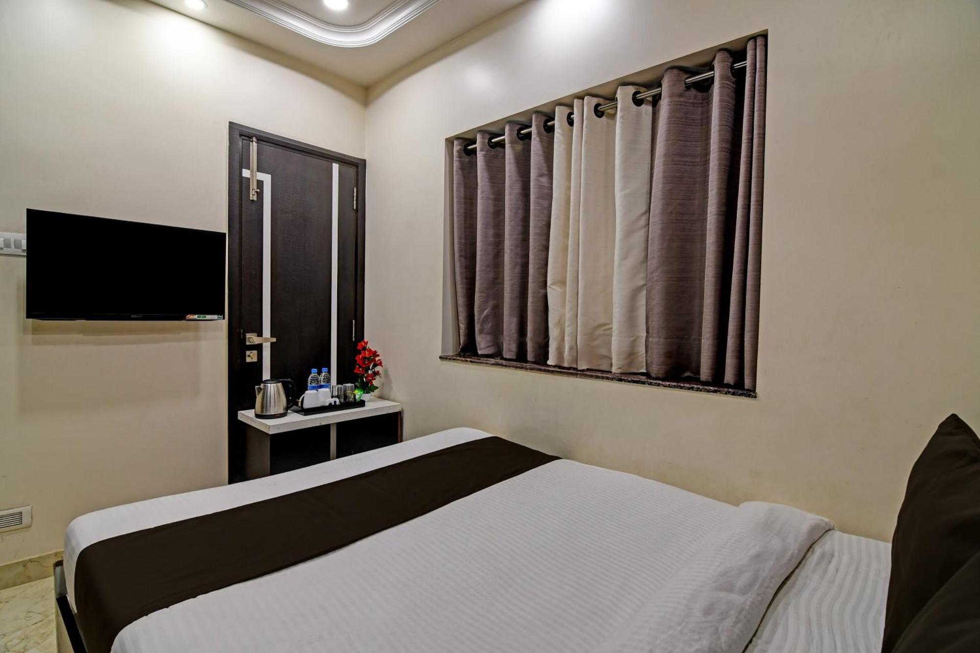 Hotel O Shivaalay Inn Near Newtown Bus Stand Kolkata Exterior photo