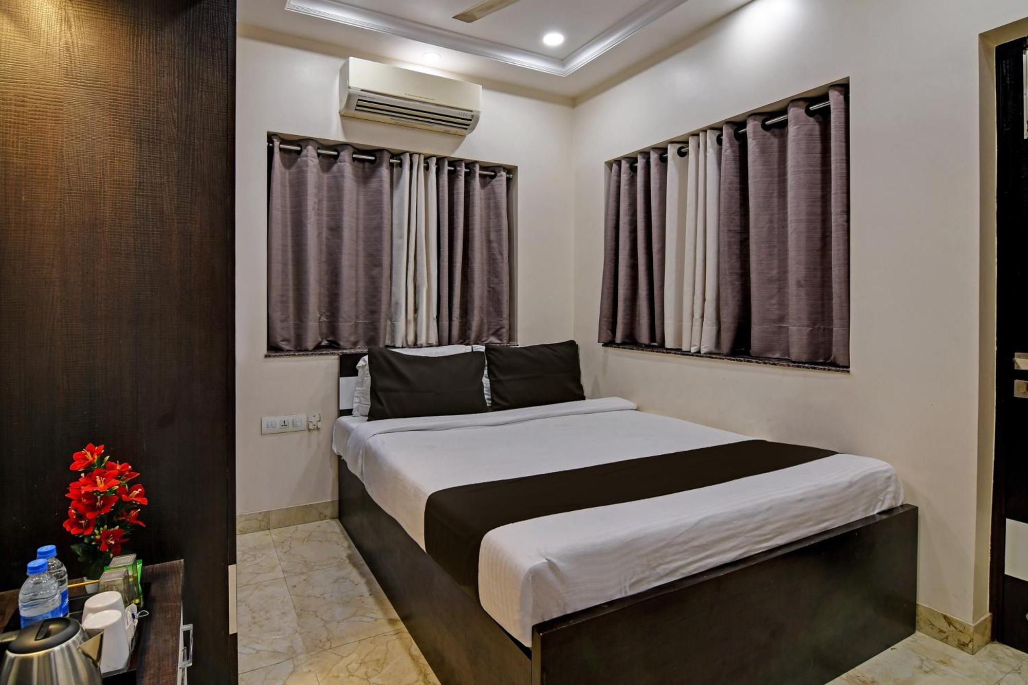 Hotel O Shivaalay Inn Near Newtown Bus Stand Kolkata Exterior photo