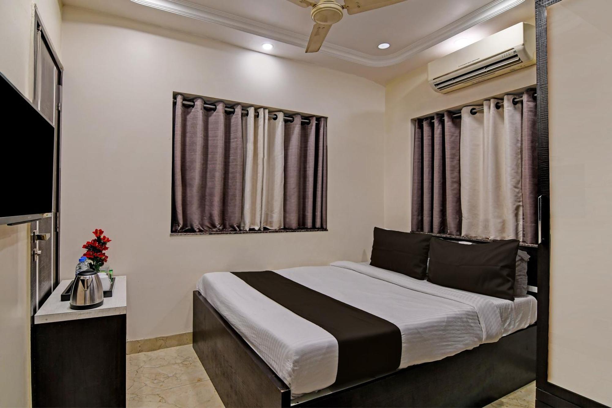 Hotel O Shivaalay Inn Near Newtown Bus Stand Kolkata Exterior photo